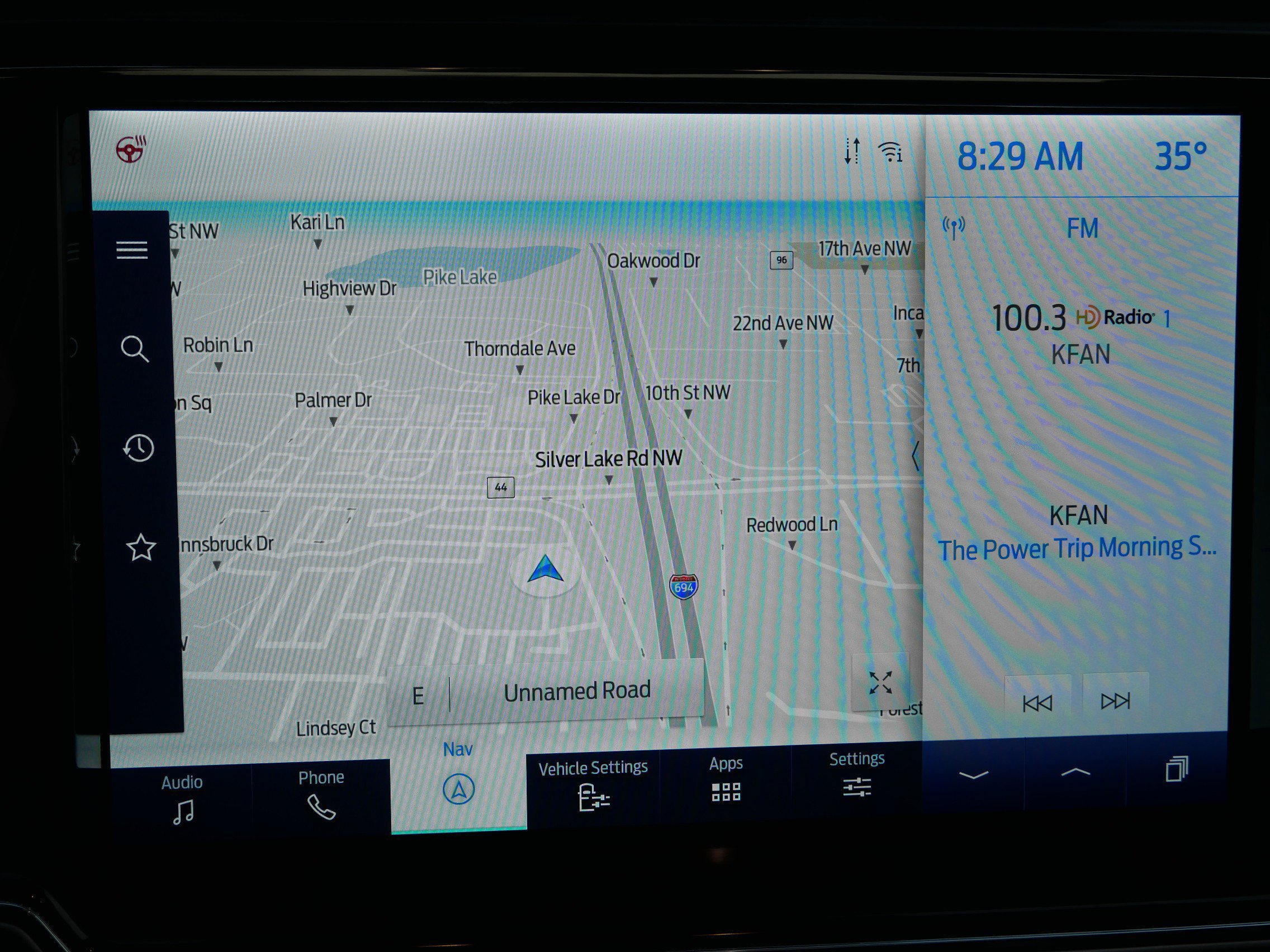 Certified 2022 Ford F350 Platinum w/ FX4 Off-Road Package image 22