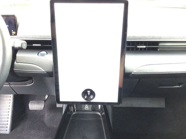 Certified 2025 Ford Mustang Mach-E Premium image 23