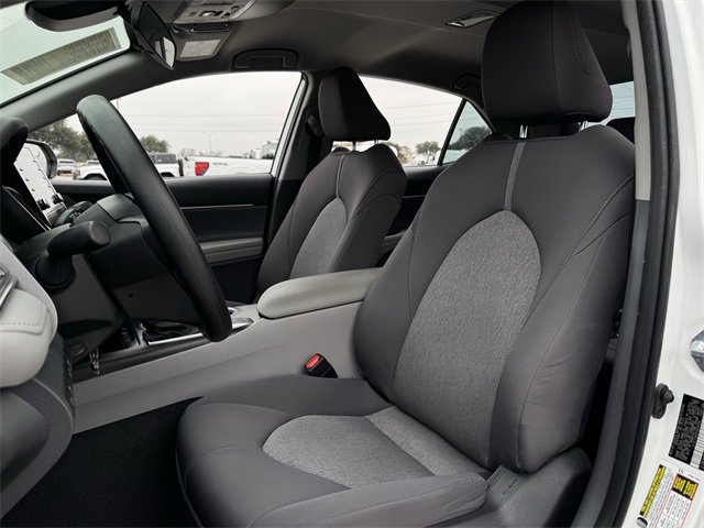 Used 2023 Toyota Camry LE image 24