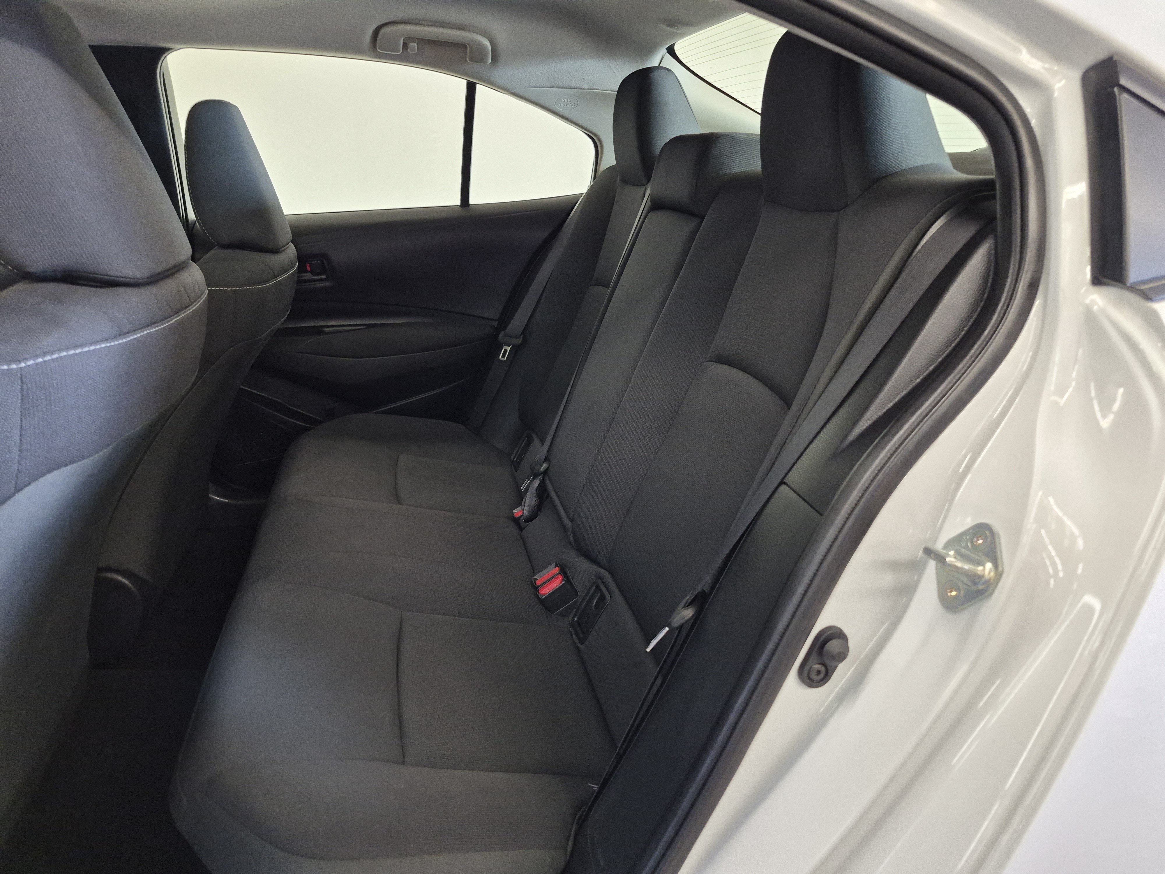 Used 2025 Toyota Corolla LE FWD image 13