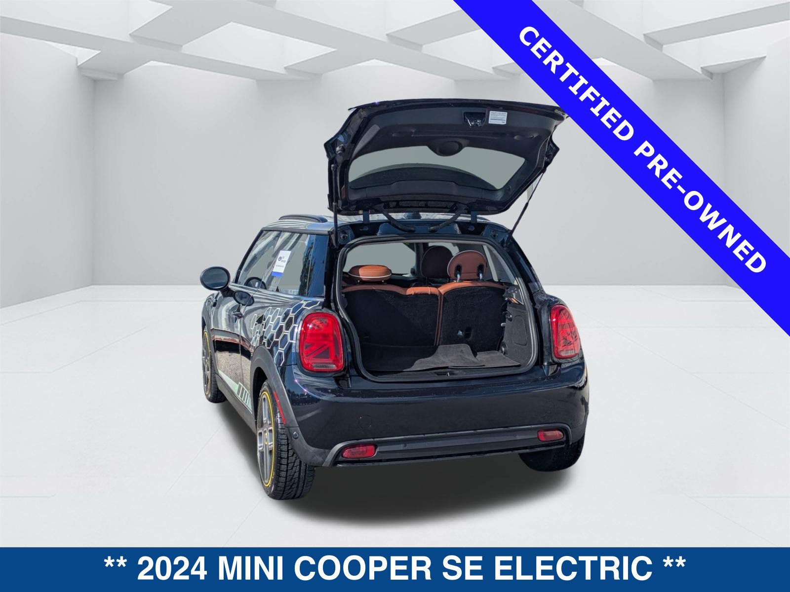 Used 2024 MINI Cooper SE FWD image 14