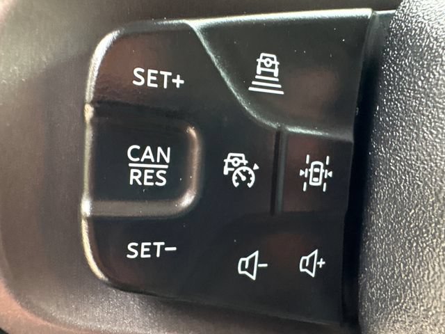 Certified 2025 Ford Bronco Badlands AWD/4WD image 27