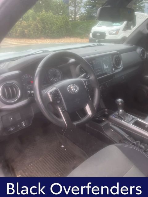 Used 2020 Toyota Tacoma TRD Off-Road AWD/4WD image 12