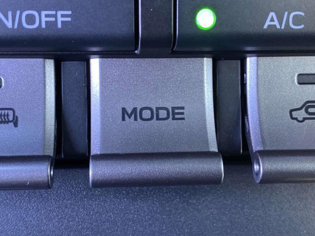 Used 2025 Toyota GR86 image 26