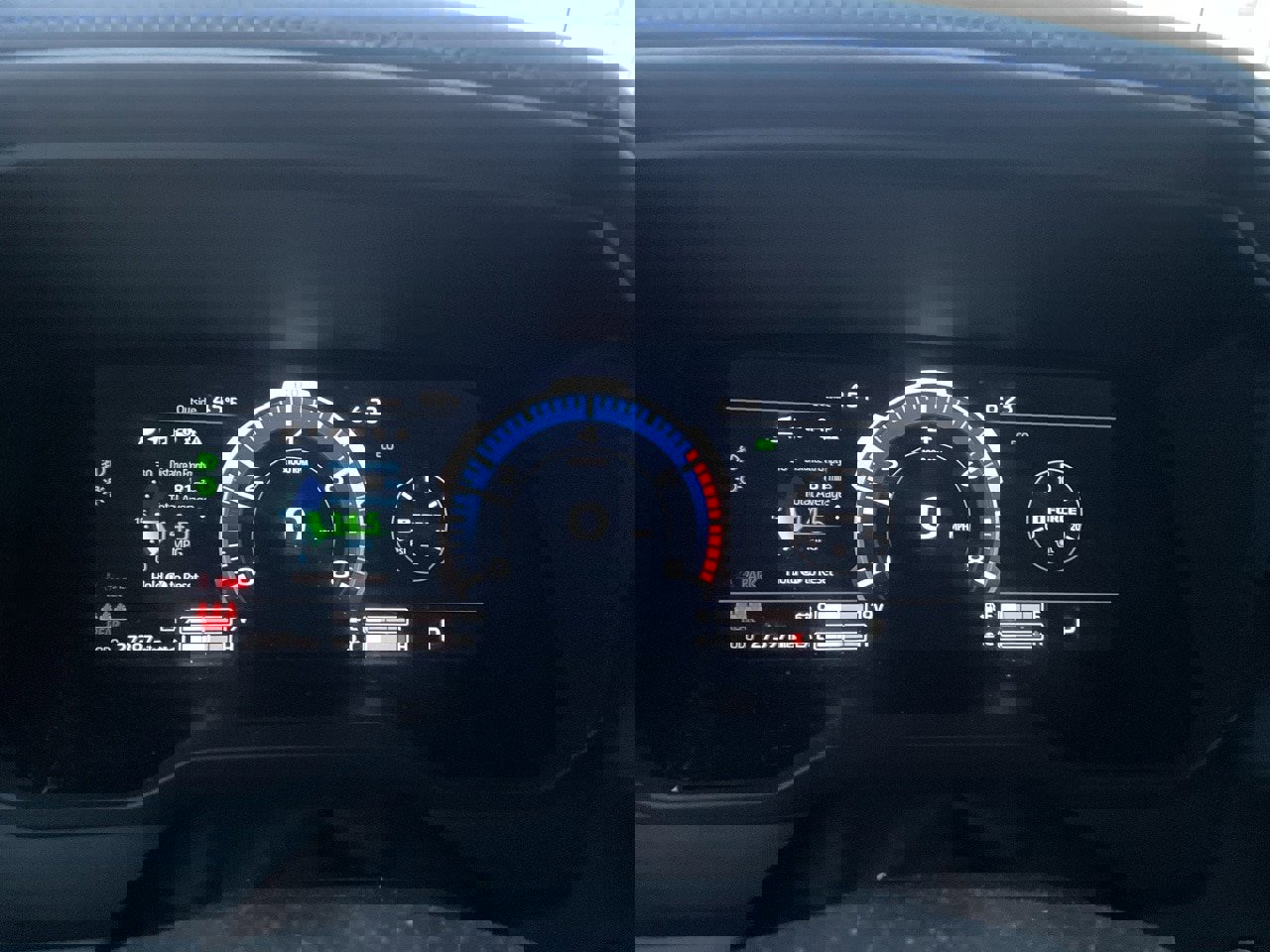 Used 2024 Toyota Tundra Platinum image 9