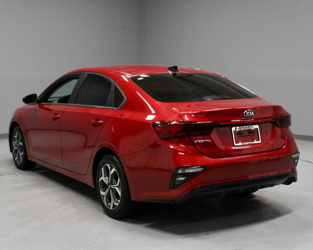 Used 2021 Kia Forte LXS FWD image 7