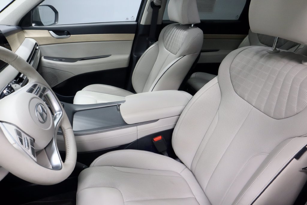 Used 2024 Hyundai Palisade Limited AWD/4WD image 26