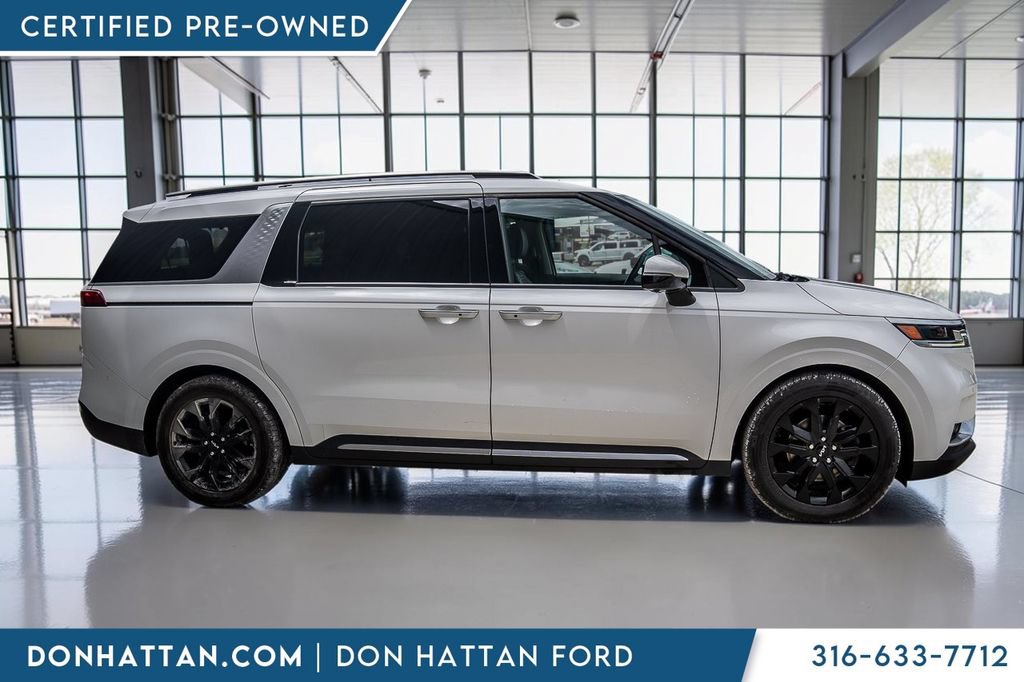 Used 2022 Kia Carnival SX FWD image 34