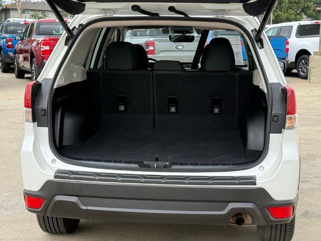 Used 2021 Subaru Forester Premium image 17