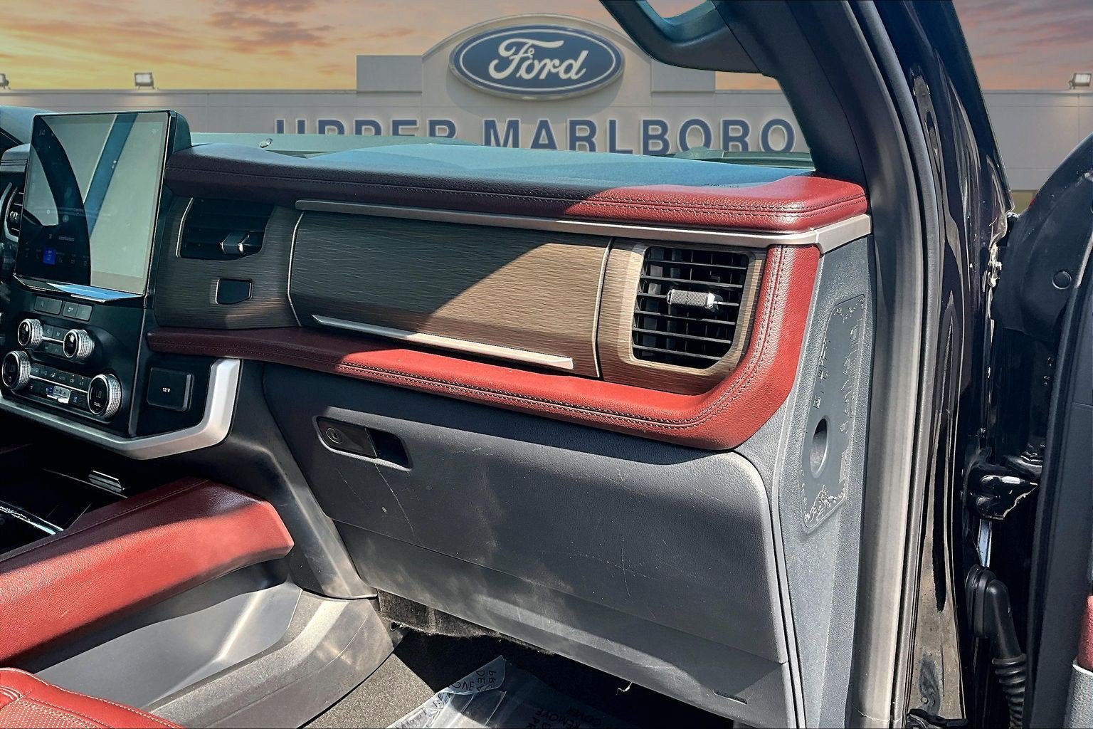 Certified 2023 Ford Expedition Limited AWD/4WD image 17