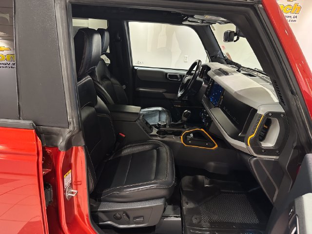 Certified 2023 Ford Bronco Badlands w/ Sasquatch Package AWD/4WD image 7