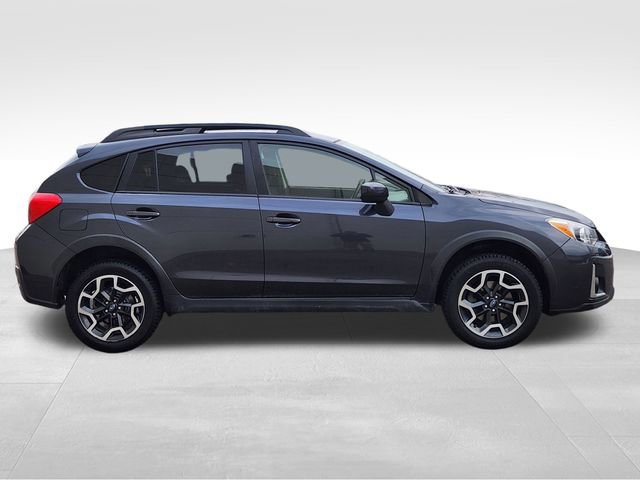 Used 2017 Subaru Crosstrek 2.0i Premium image 6