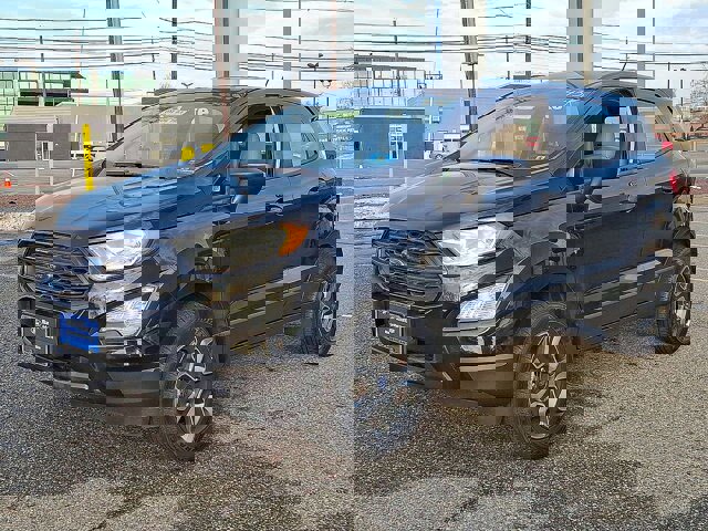 Certified 2018 Ford EcoSport S image 2