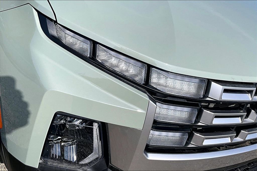 Used 2025 Hyundai Santa Cruz SEL FWD image 30
