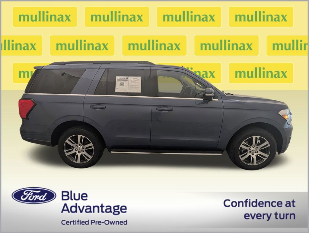 Certified 2023 Ford Expedition XLT AWD/4WD image 2