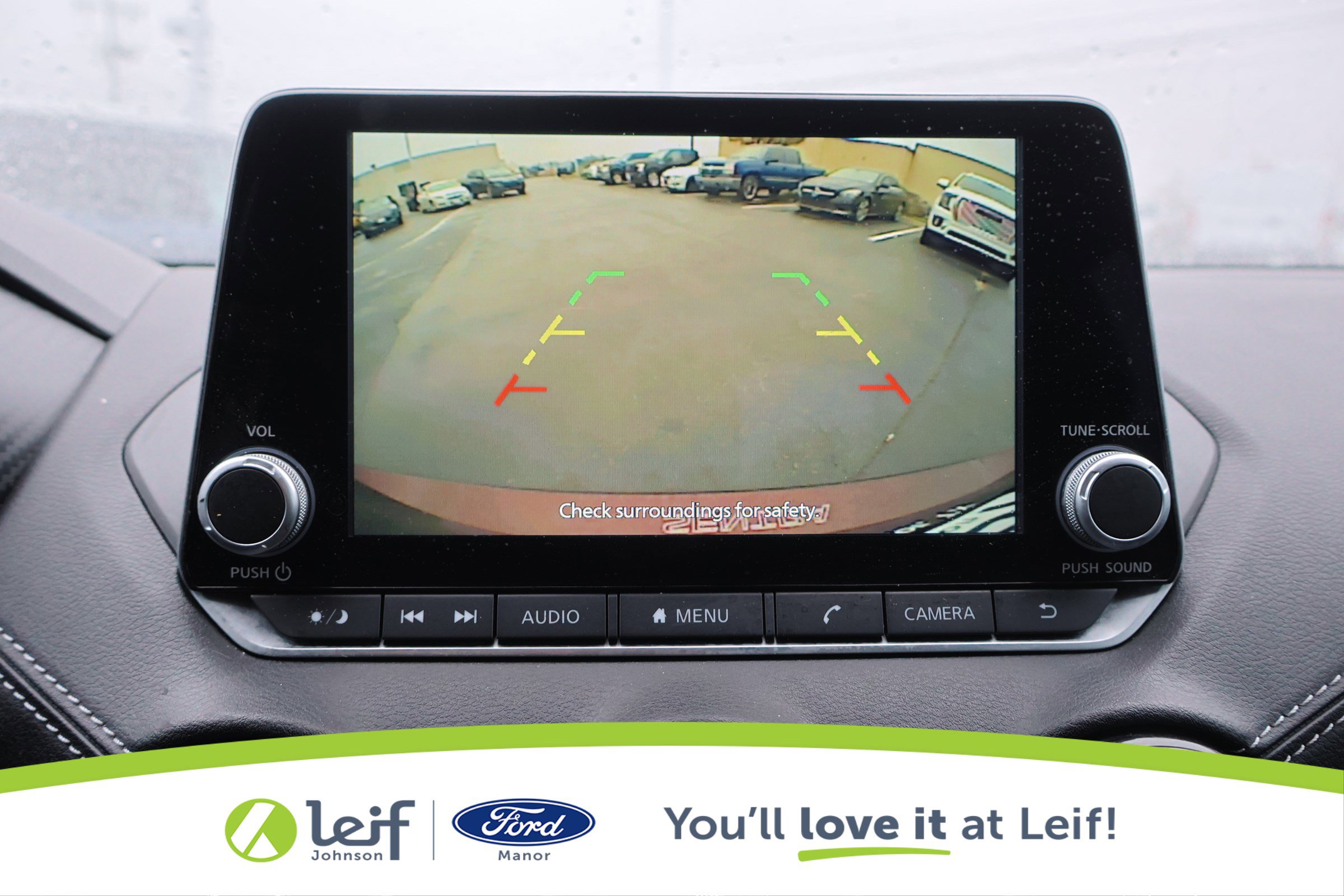 Used 2024 Nissan Sentra SV image 18