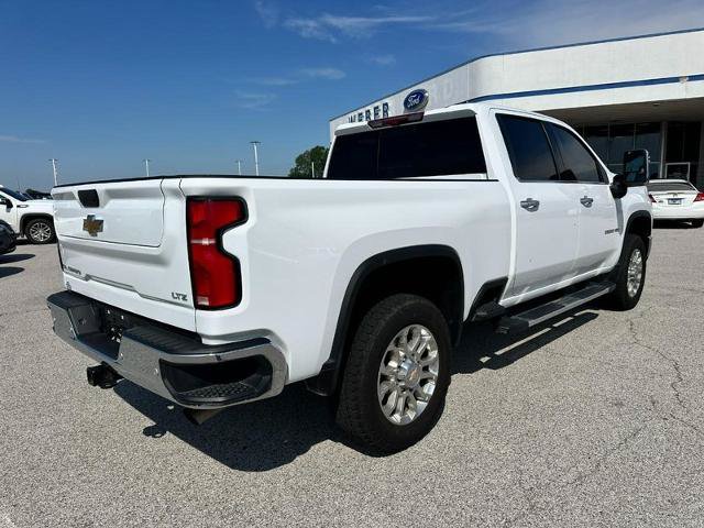 Used 2025 Chevrolet Silverado 2500 LTZ w/ LTZ Premium Package AWD/4WD image 6