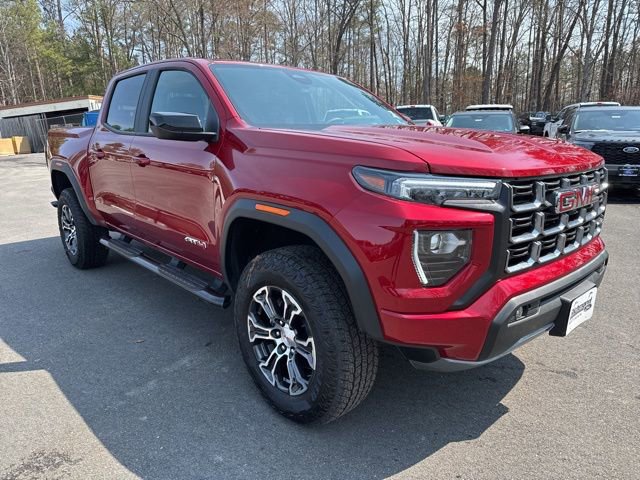 Used 2025 GMC Canyon AT4 image 7