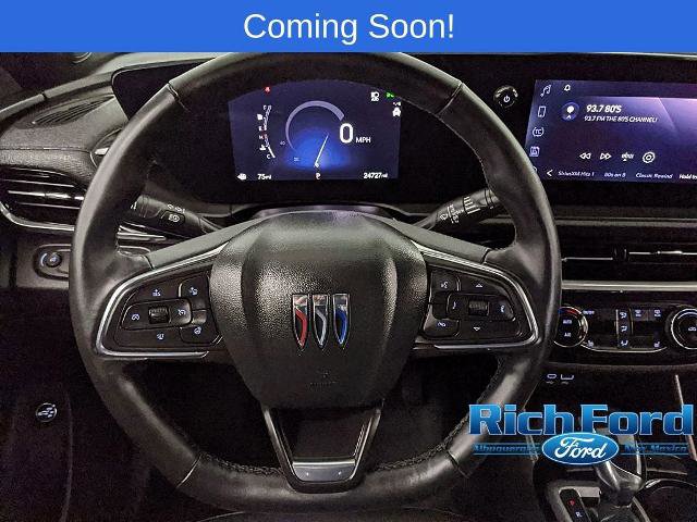 Used 2024 Buick Envista Sport Touring w/ Convenience I Package FWD image 8
