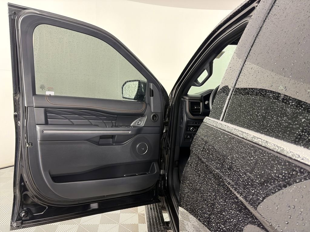 Certified 2024 Ford Expedition Max Platinum AWD/4WD image 10