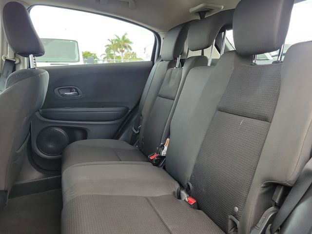 Used 2022 Honda HR-V LX image 9