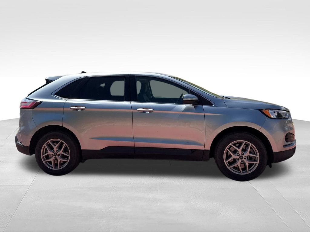 Certified 2024 Ford Edge SEL AWD/4WD image 11