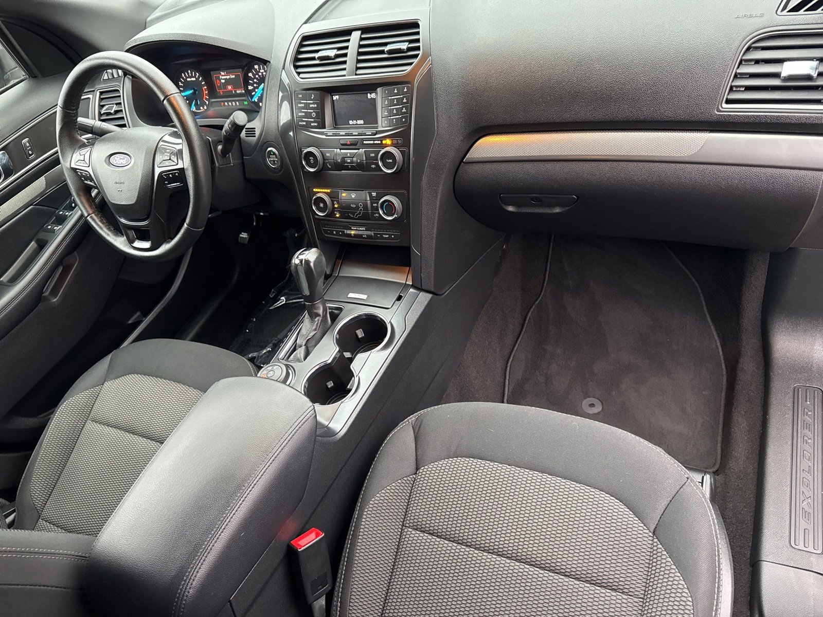 Certified 2019 Ford Explorer XLT image 38