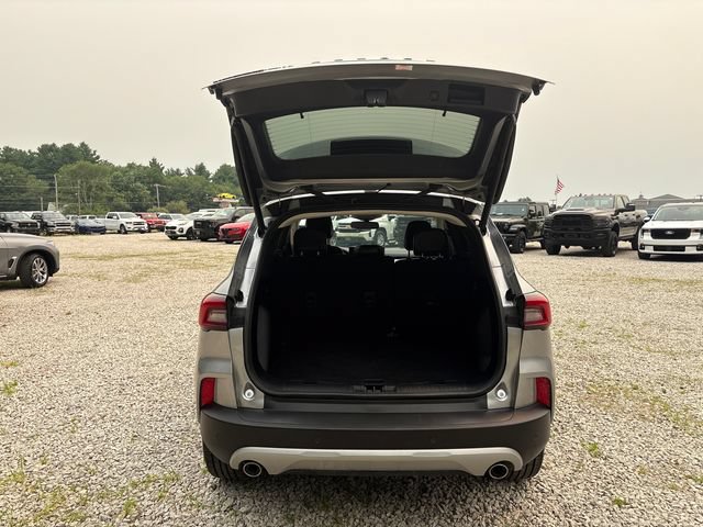 Certified 2024 Ford Escape Platinum AWD/4WD image 14