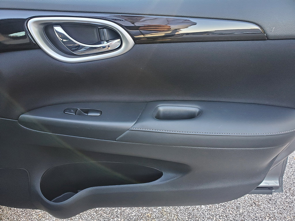 Used 2018 Nissan Sentra SV FWD image 20
