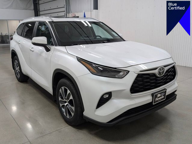 Used 2024 Toyota Highlander XLE