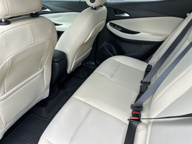 Used 2023 Buick Encore GX Preferred w/ Cold Weather Comfort Package FWD image 27