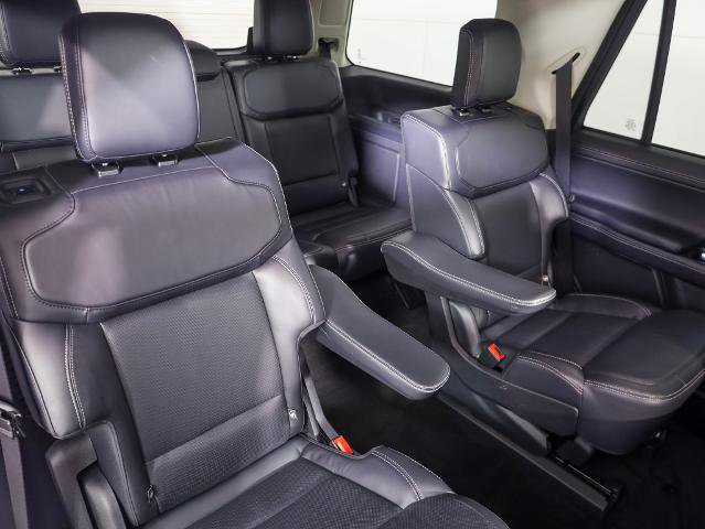 Certified 2025 Ford Expedition Platinum image 10