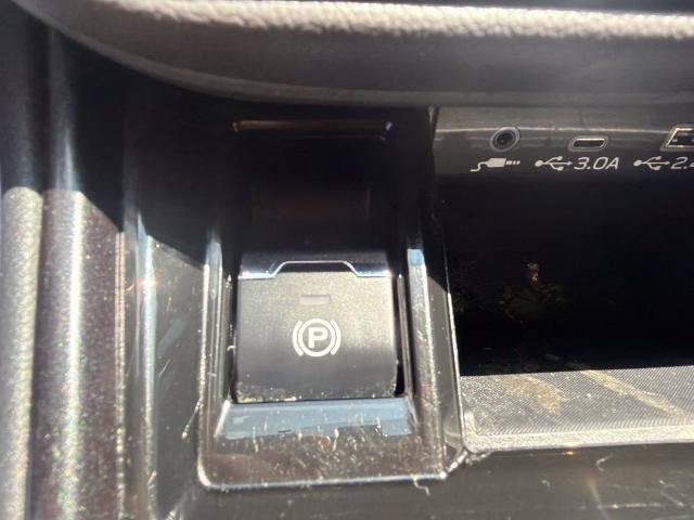 Used 2024 Subaru Outback Wilderness AWD/4WD image 21