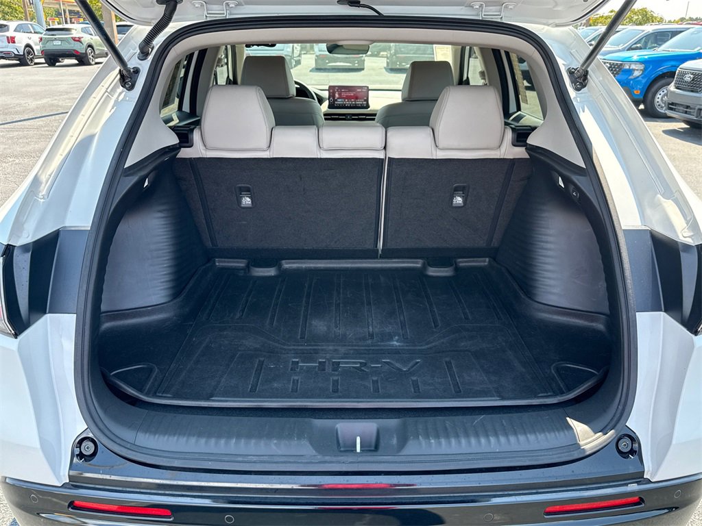 Used 2023 Honda HR-V EX-L image 18