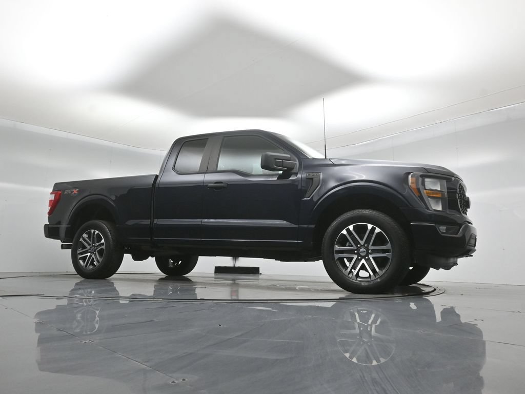 Certified 2023 Ford F150 XL w/ STX Appearance Package AWD/4WD image 4