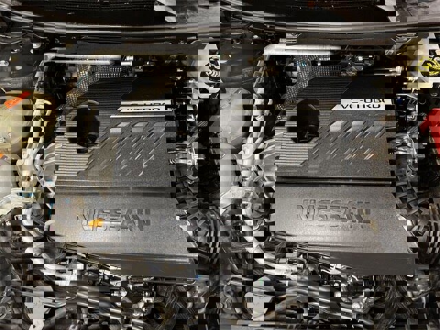 Used 2023 Nissan Rogue SV image 11