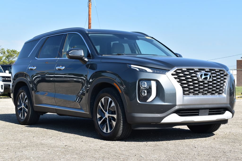 Used 2022 Hyundai Palisade SEL FWD image 3