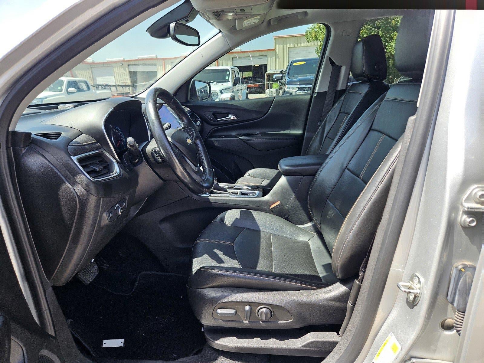 Used 2022 Chevrolet Equinox Premier AWD/4WD image 18
