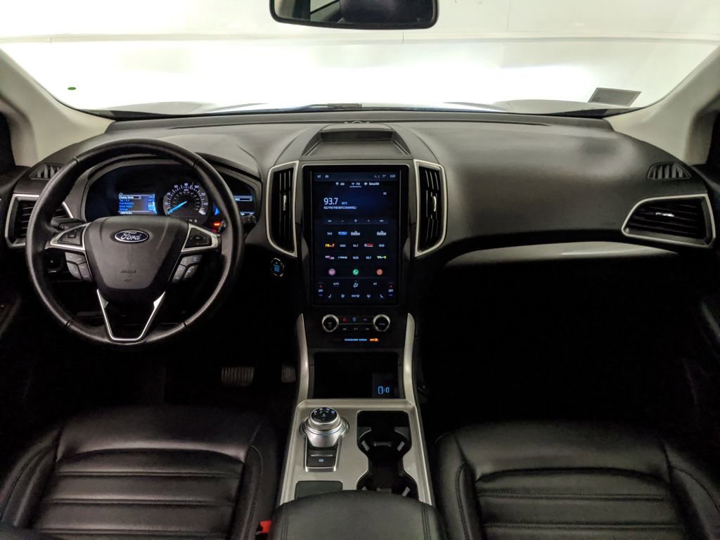 Certified 2024 Ford Edge SEL image 13