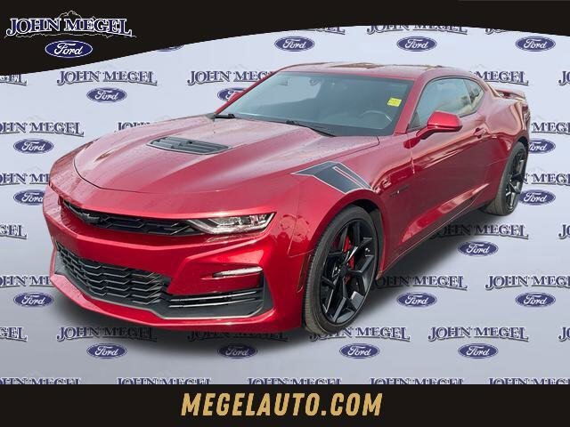 Used 2022 Chevrolet Camaro SS w/ Design Package 1 image 1