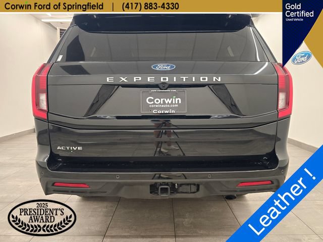 Certified 2025 Ford Expedition Active AWD/4WD image 5