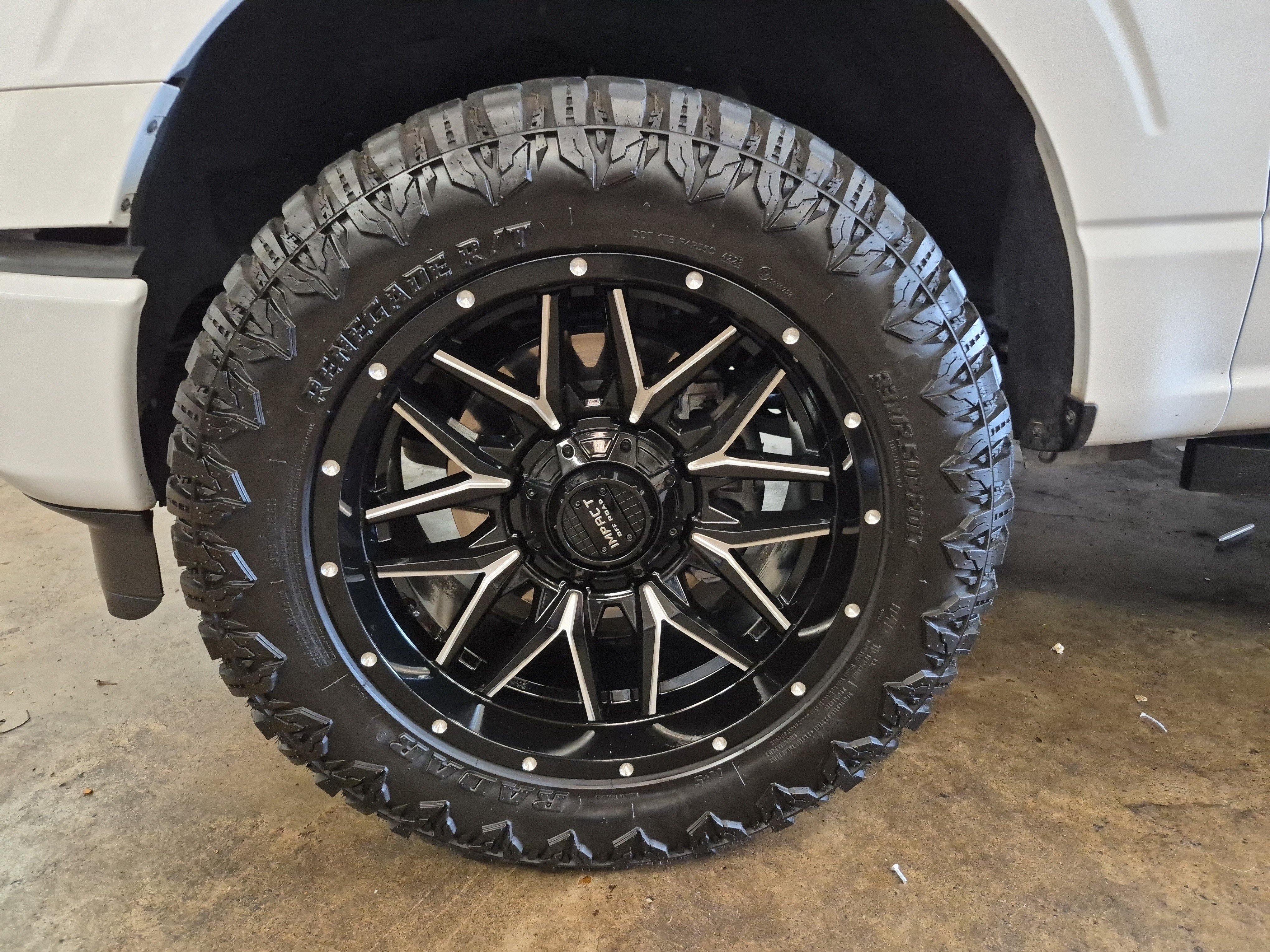 Certified 2023 Ford F150 XLT RWD image 10