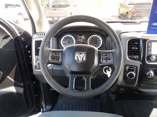 Used 2018 RAM 1500 Express w/ Black Ram 1500 Express Group RWD image 25
