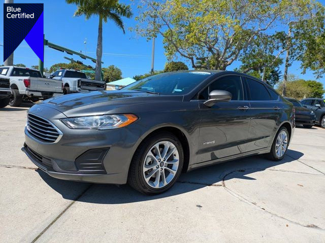 Certified 2019 Ford Fusion SE image 1