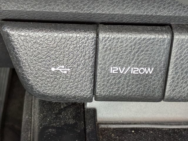Used 2020 Toyota Camry SE FWD image 20