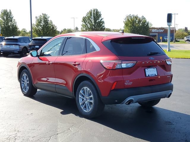 Certified 2022 Ford Escape SE w/ Convenience Package AWD/4WD image 4