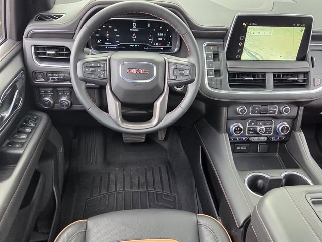 Used 2024 GMC Yukon AT4 AWD/4WD image 11