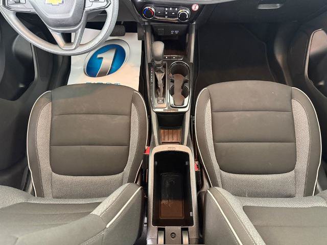 Used 2025 Chevrolet TrailBlazer LT FWD image 17