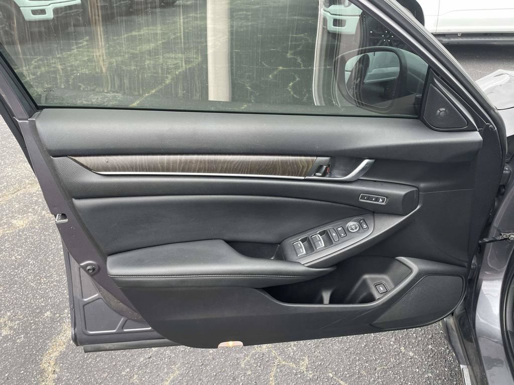 Used 2021 Honda Accord EX-L image 15