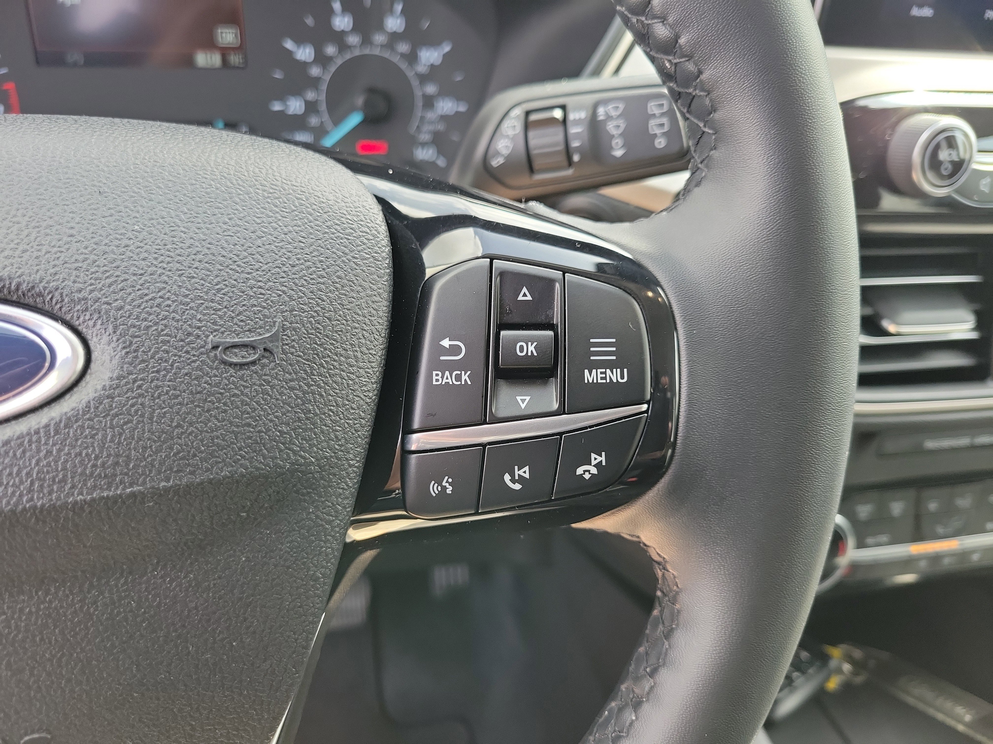 Certified 2022 Ford Escape SE w/ Convenience Package FWD image 8